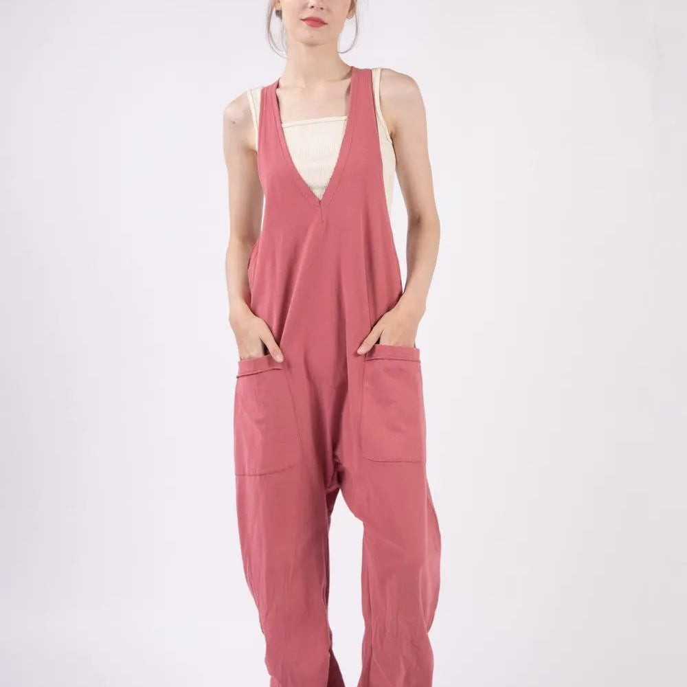 PLUNGING NECKLINE CASUAL ONE-PIECE OUTFIT SLEEVELESS JUMPSUIT WITH POCKETS - MeadeuxPLUNGING NECKLINE CASUAL ONE-PIECE OUTFIT SLEEVELESS JUMPSUIT WITH POCKETSJumpsuitMeadeux