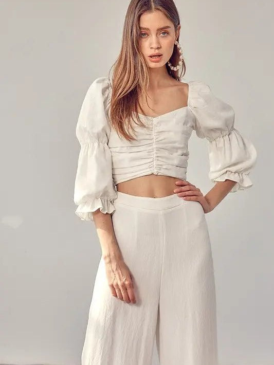 PUFFED SLEEVE WHITE BLOUSE WITH RUFFLES - MeadeuxPUFFED SLEEVE WHITE BLOUSE WITH RUFFLESBlouseMeadeux