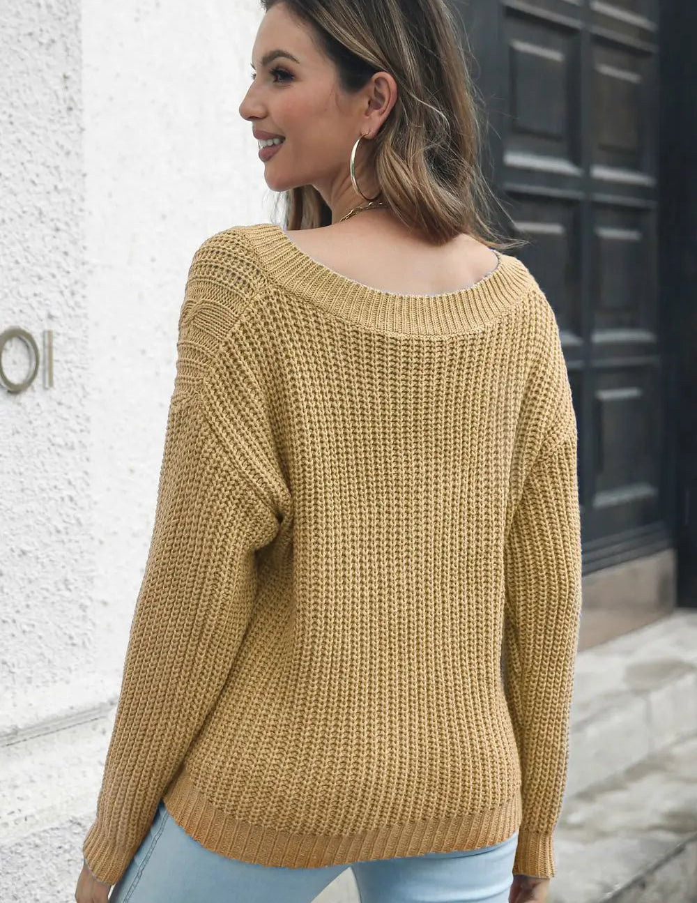 V NECK CABLE KNIT SWEATER - MeadeuxV NECK CABLE KNIT SWEATERSweaterMeadeux