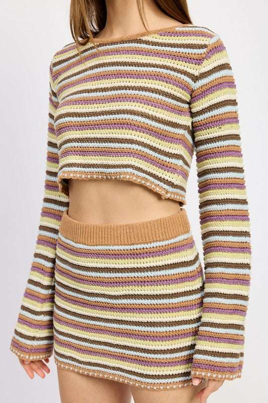 ROUND NECK CROCHET TOP WITH BELL SLEEVES Meadeux