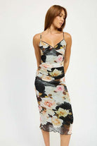 RUCHED MIDI V NECK DRESS Meadeux