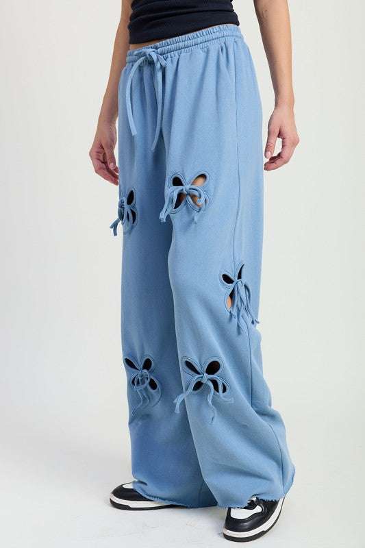 FRENCH TERRY PANTS WITH CUTOUT DETAIL Meadeux