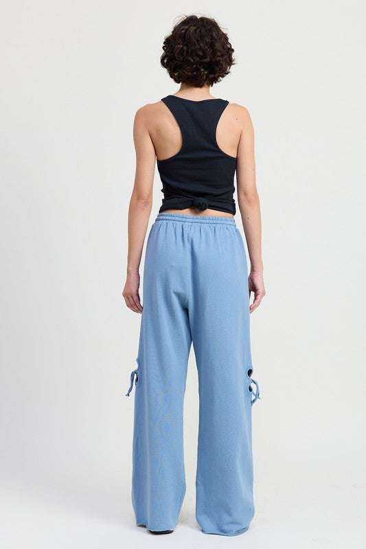 FRENCH TERRY PANTS WITH CUTOUT DETAIL Meadeux