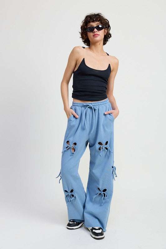 FRENCH TERRY PANTS WITH CUTOUT DETAIL Meadeux