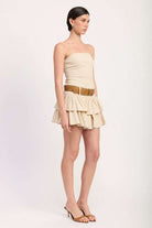 STRAPLESS TIERED MINI DRESS WITH BELT Meadeux