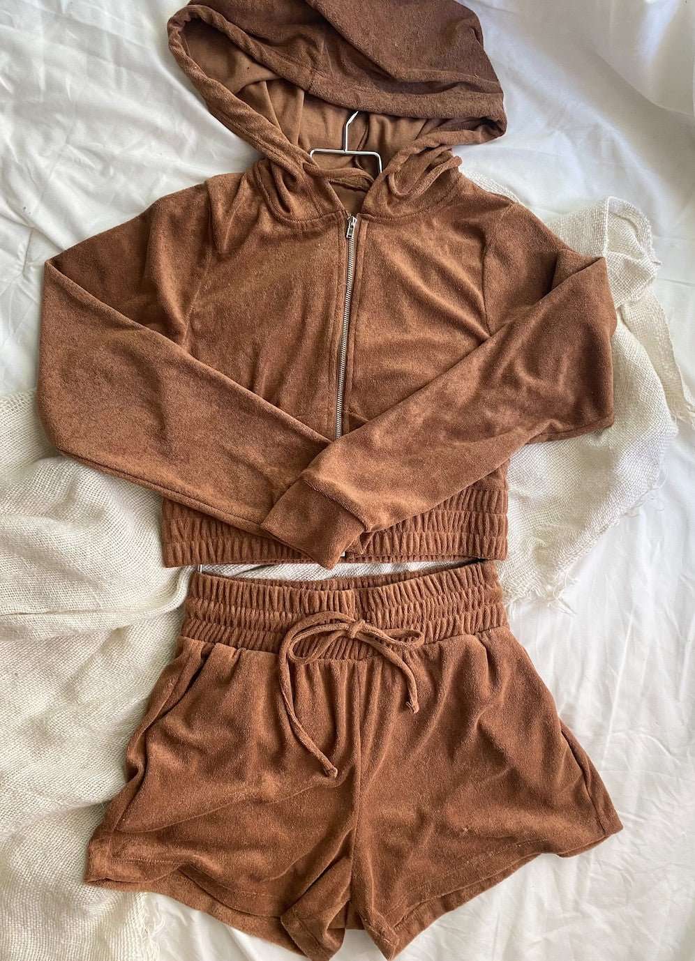 ACACIA TWO PIECE SET Two Piece Set Meadeux