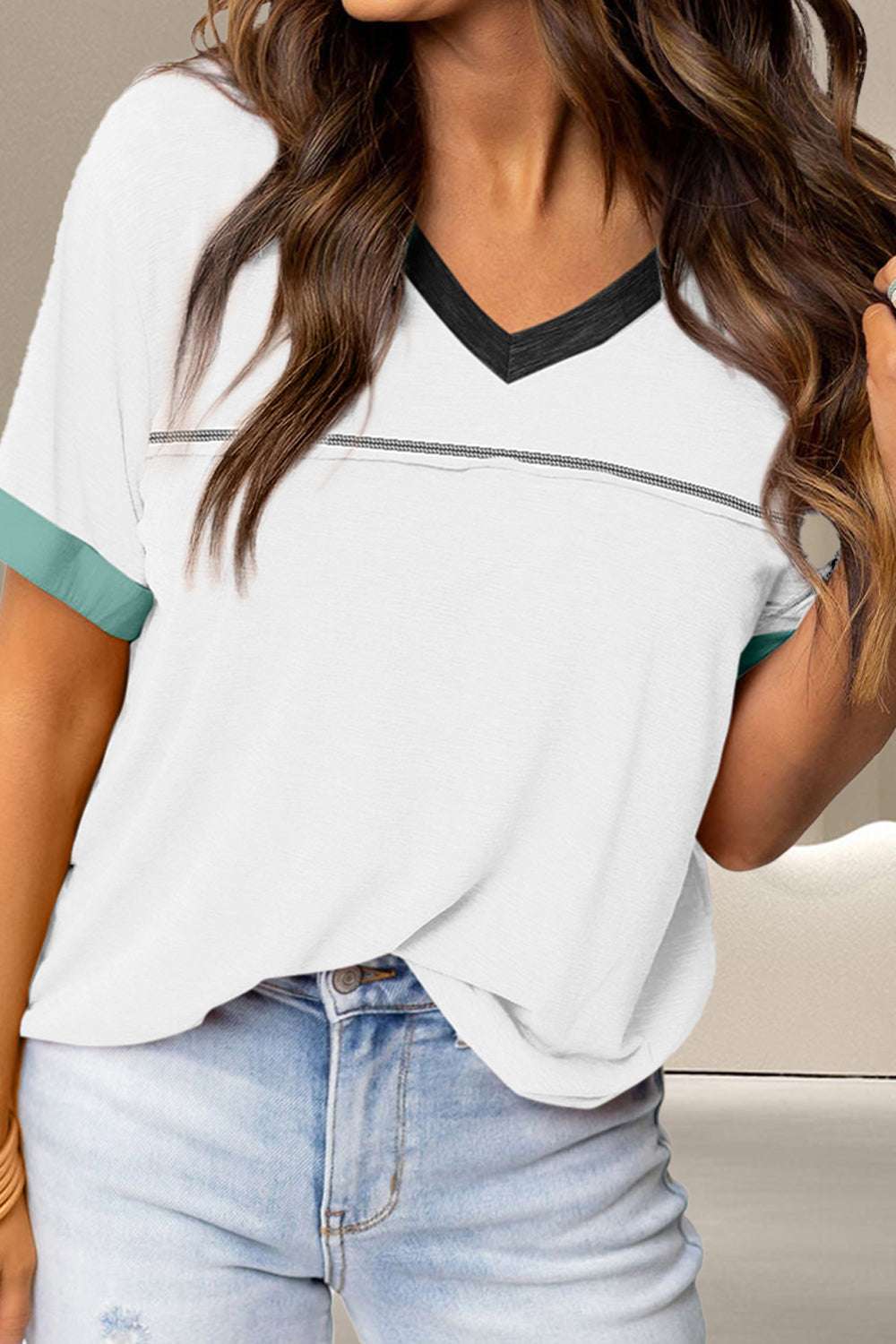 V-NECK SHORT SLEEVE COLOR BLOCK TSHIRT Tops Meadeux