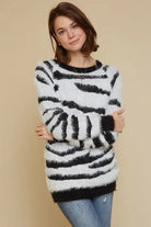 FUZZY ZEBRA SWEATER - MeadeuxFUZZY ZEBRA SWEATERSweaterMeadeux