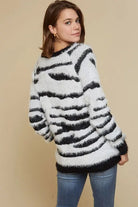 FUZZY ZEBRA SWEATER - MeadeuxFUZZY ZEBRA SWEATERSweaterMeadeux