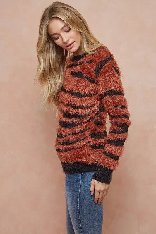 FUZZY ZEBRA SWEATER - MeadeuxFUZZY ZEBRA SWEATERSweaterMeadeux