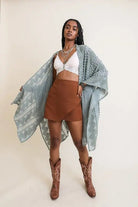 LITA LIGHTWEIGHT EMBROIDERED LACE KIMONO CARDIGAN - MeadeuxLITA LIGHTWEIGHT EMBROIDERED LACE KIMONO CARDIGANCardiganMeadeux