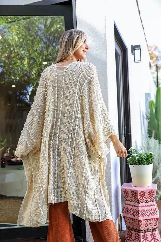 LITA LIGHTWEIGHT EMBROIDERED LACE KIMONO CARDIGAN - MeadeuxLITA LIGHTWEIGHT EMBROIDERED LACE KIMONO CARDIGANCardiganMeadeux